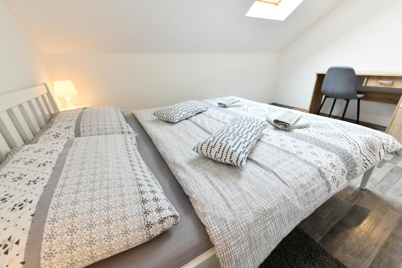 Apartman Mate Раковица Экстерьер фото