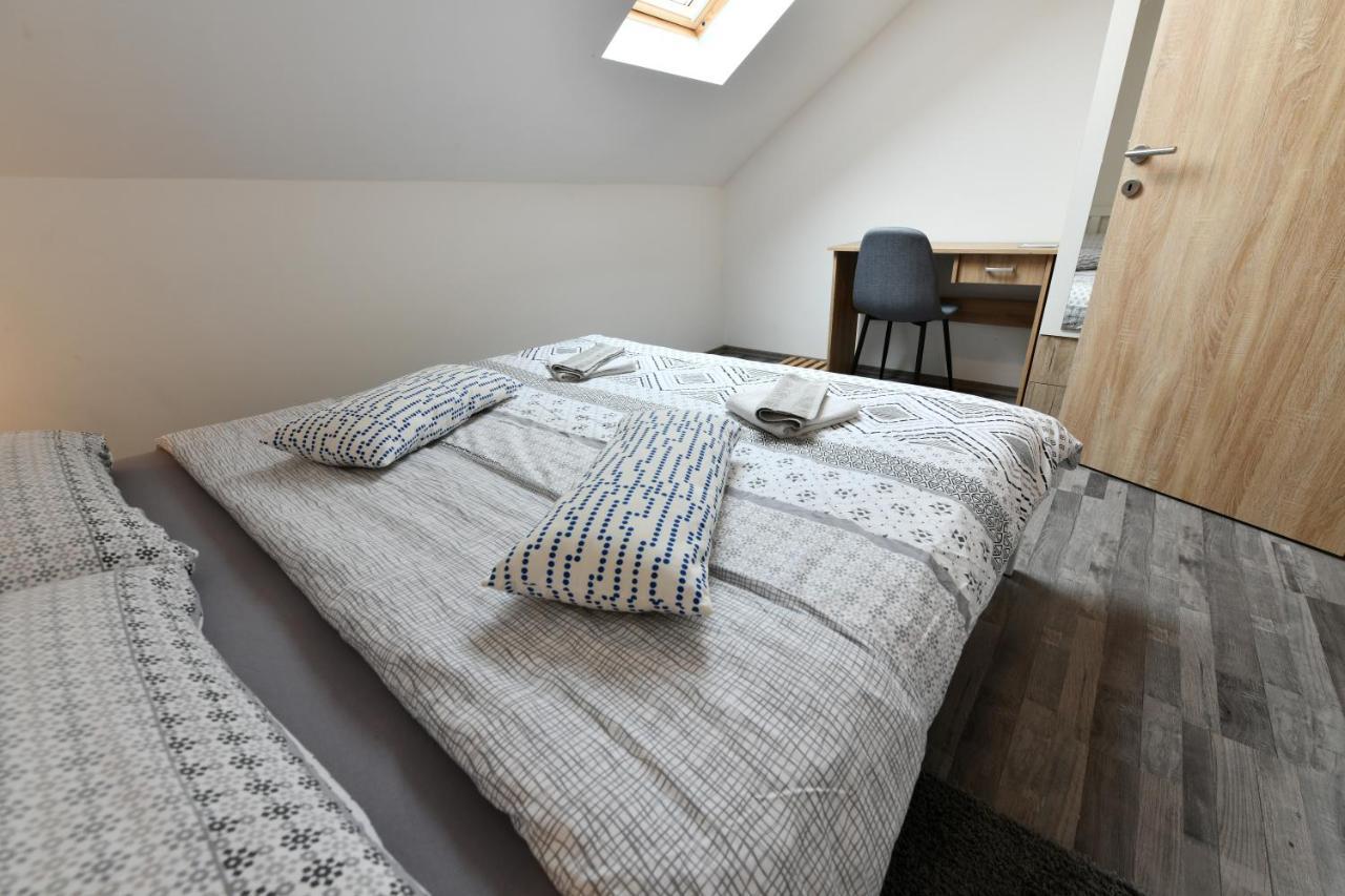 Apartman Mate Раковица Экстерьер фото