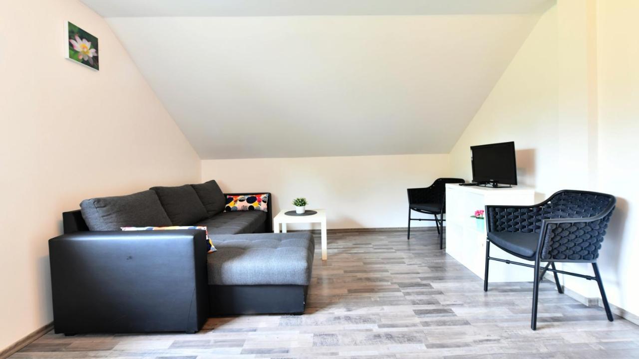 Apartman Mate Раковица Экстерьер фото