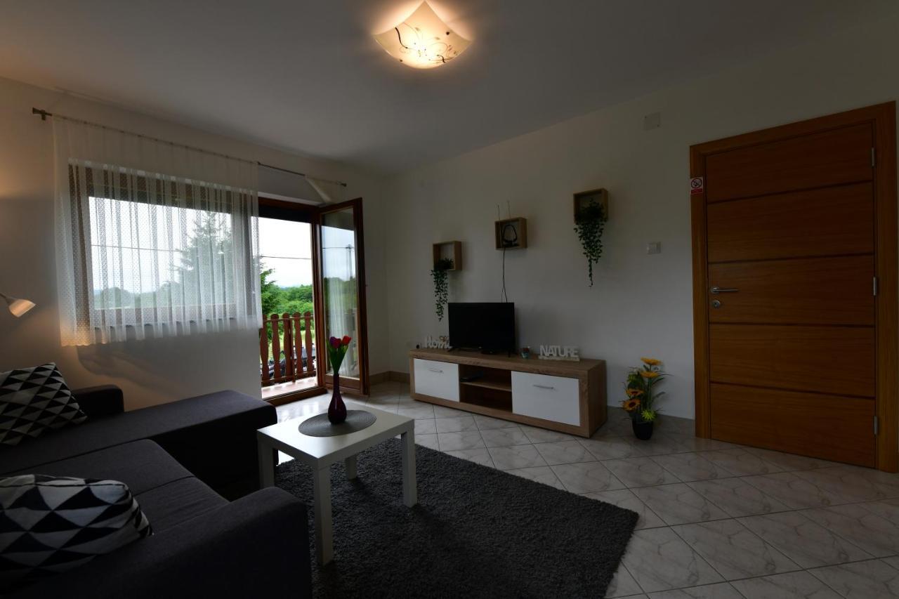 Apartman Mate Раковица Экстерьер фото