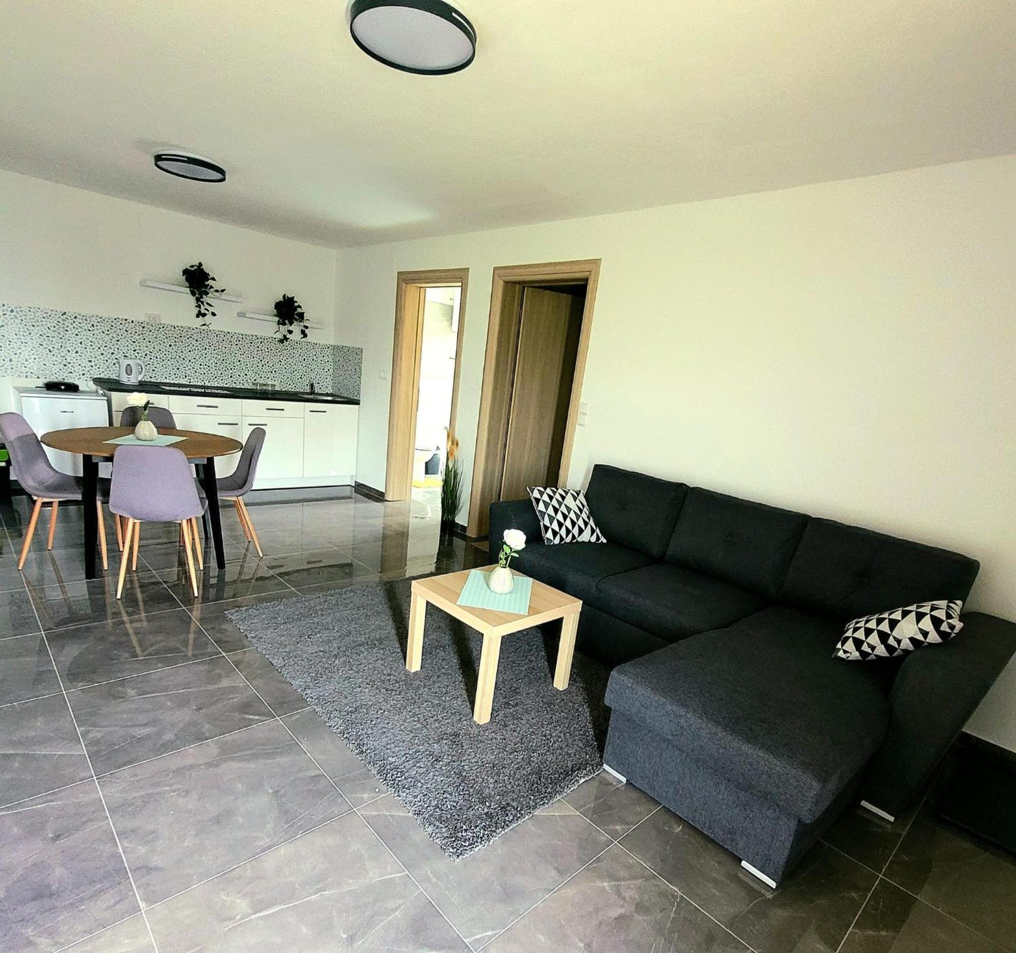 Apartman Mate Раковица Экстерьер фото
