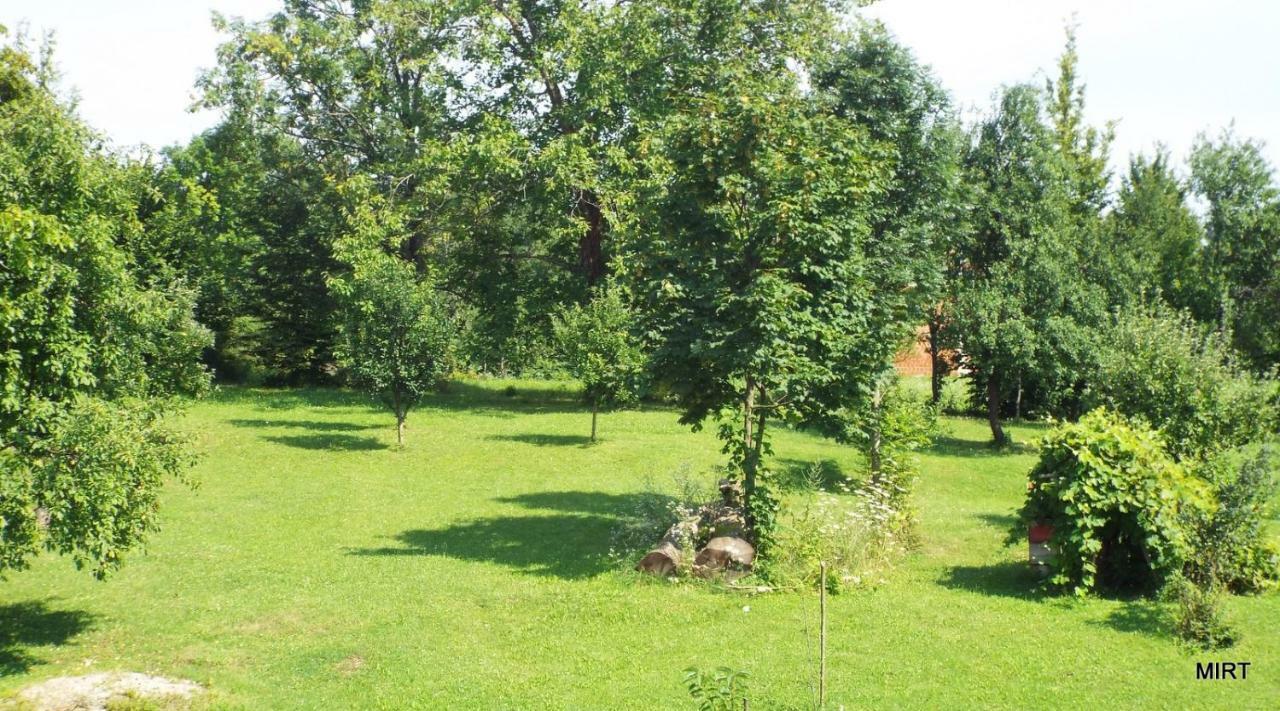 Apartman Mate Раковица Экстерьер фото